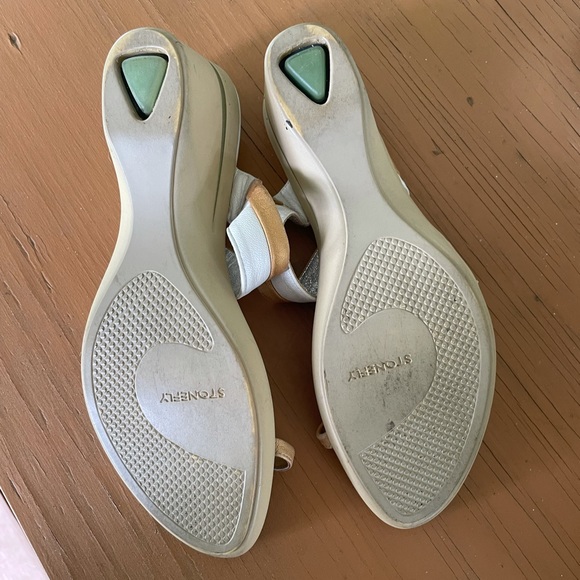 Stonefly size 8/39 silver and copper wedge sandals - Picture 4 of 7